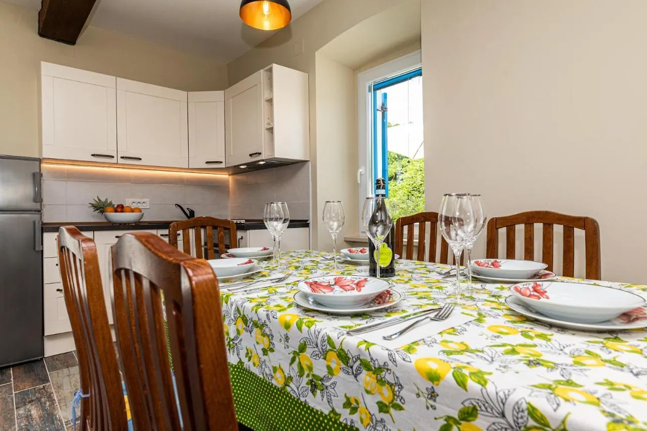 Apartments Mediteran Home Croatia